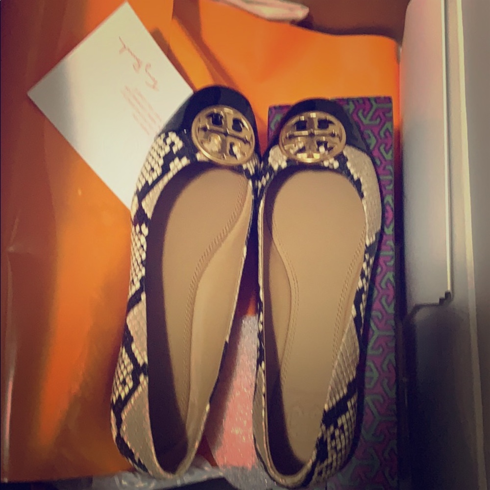 Tory Burch flats